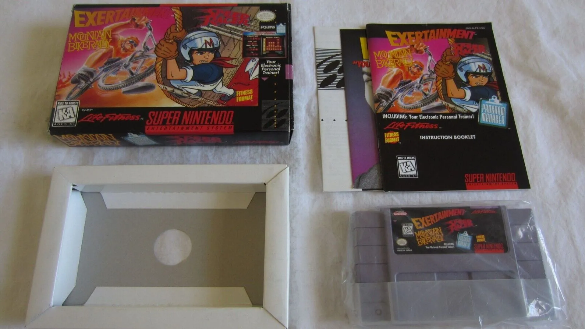 Bao bì hộp của bộ game Exertainment Mountain Bike Rally và Speed Racer cho SNES
