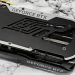 Card đồ họa Zotac RTX 4070 Super với bộ tản nhiệt và heatsink