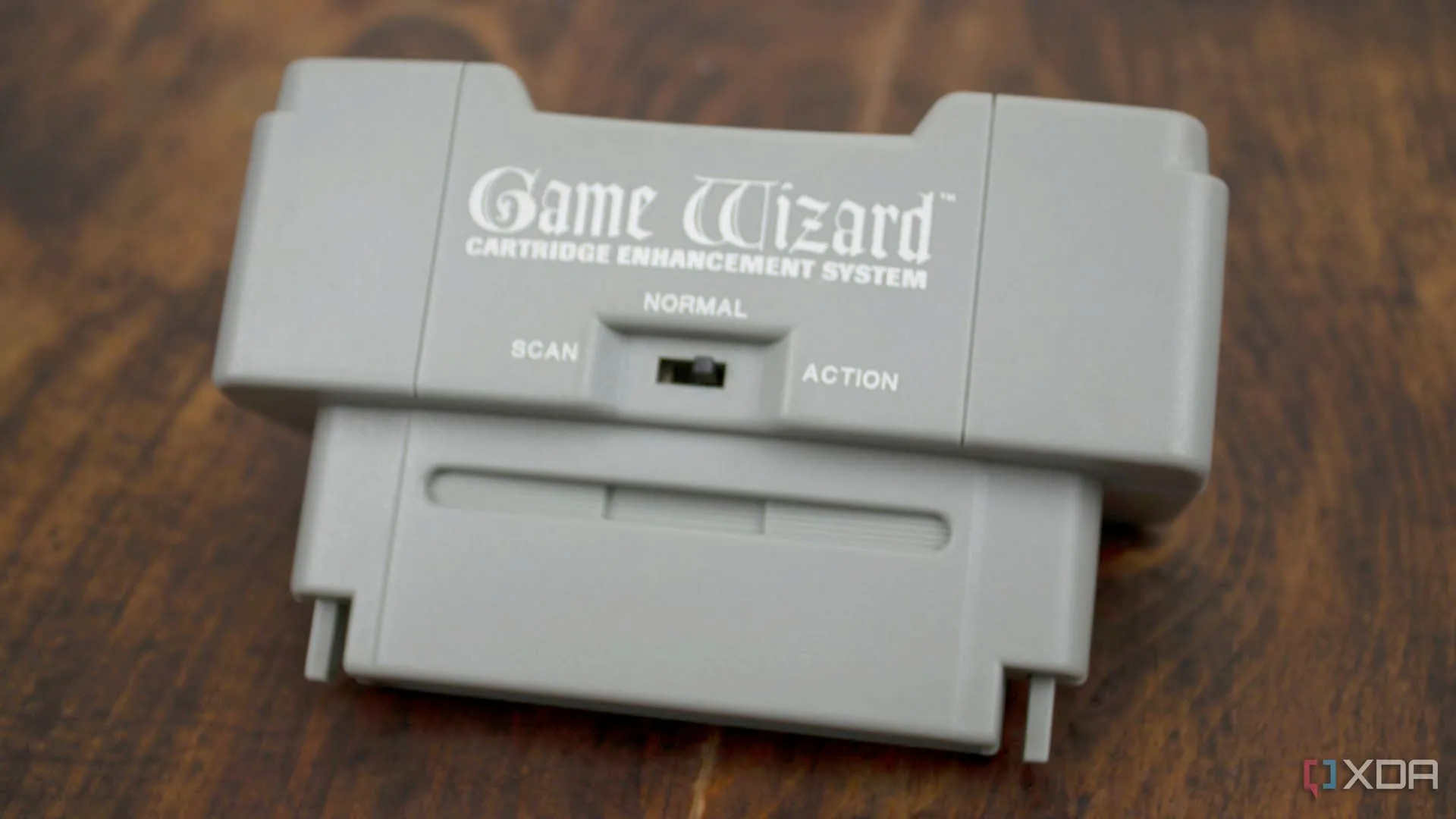 Thiết bị cheat Game Wizard cho máy SNES, liên quan đến lịch sử game retro