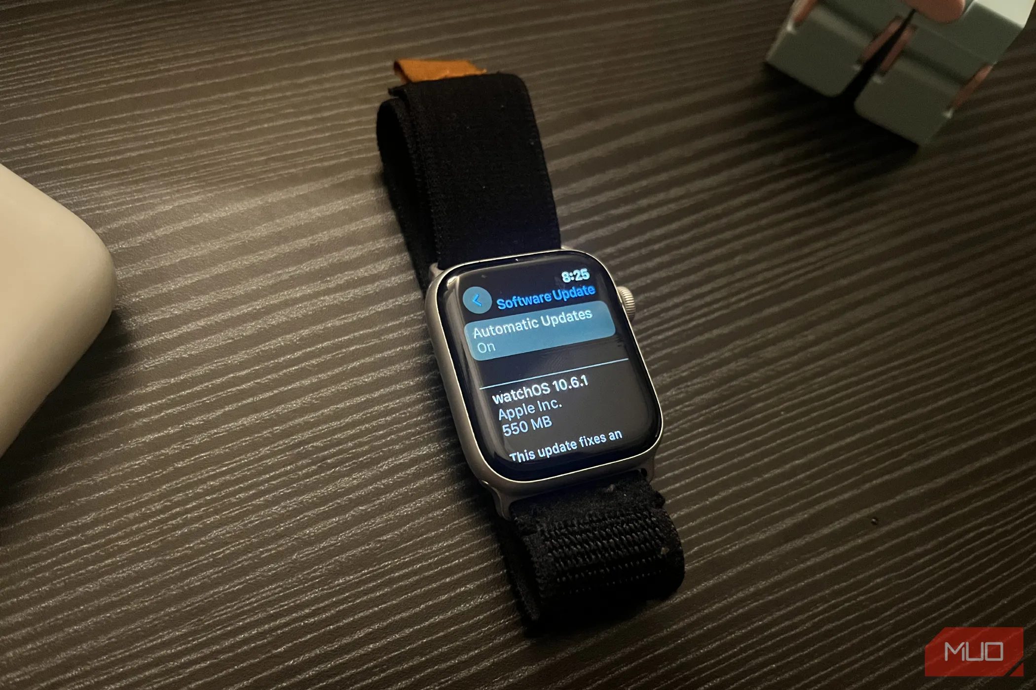 Giao diện cập nhật phần mềm trên Apple Watch Series 4