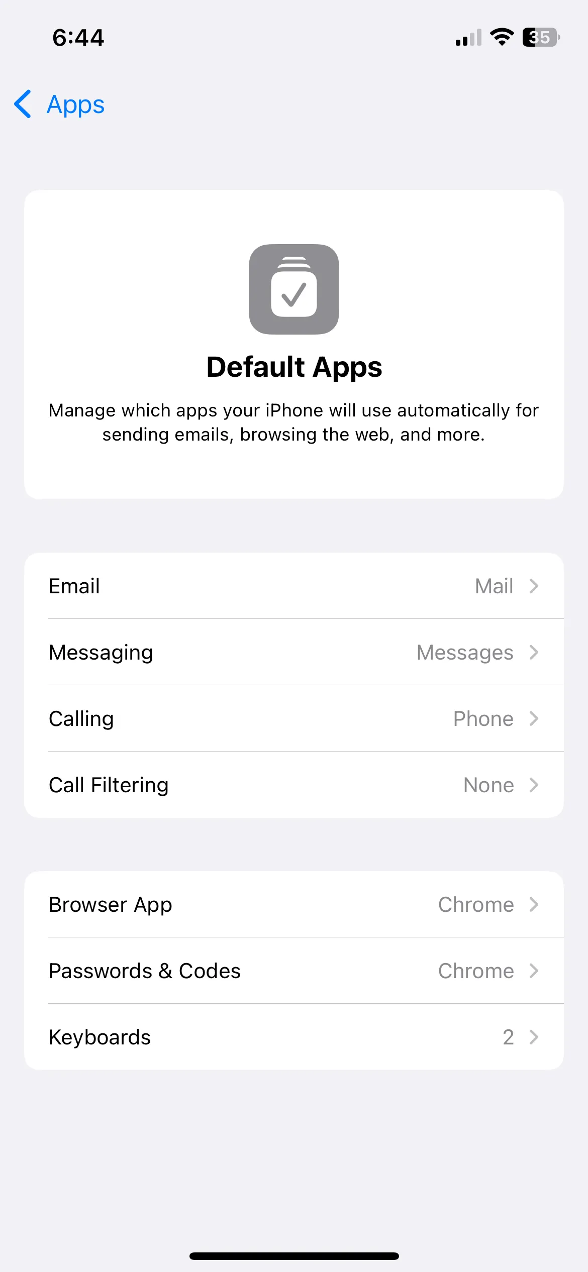 Menu cài đặt ứng dụng mặc định trên iPhone