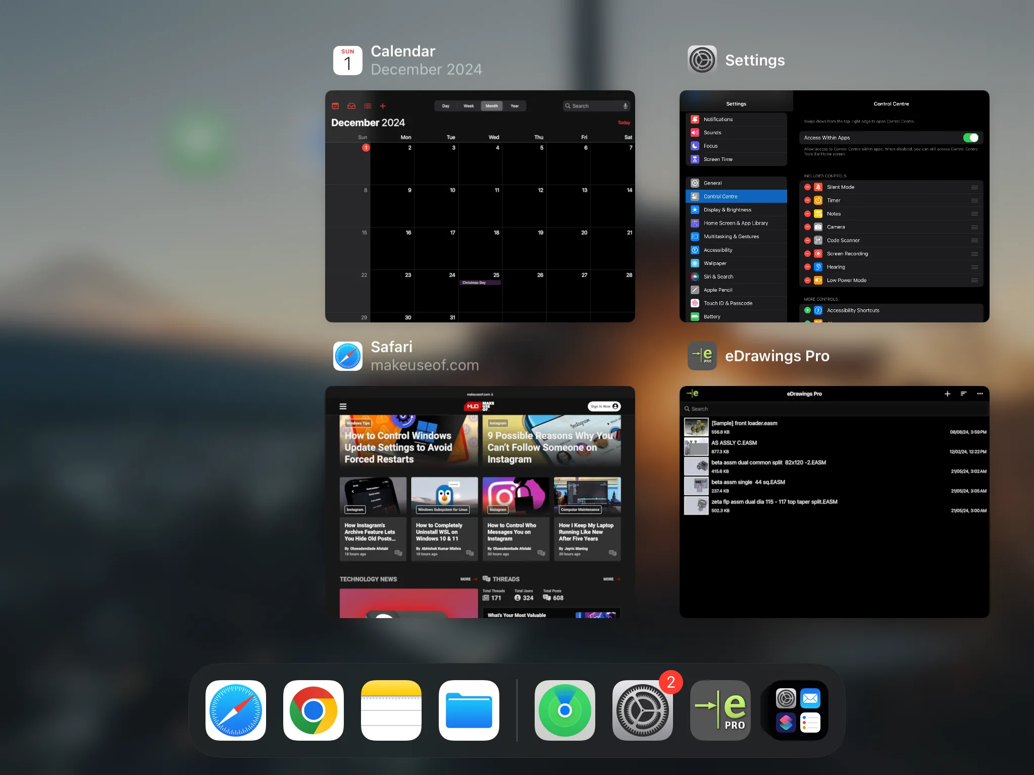 Bộ chuyển đổi ứng dụng iPadOS hiển thị nhiều ứng dụng đang mở, minh họa khả năng đa nhiệm của iPad