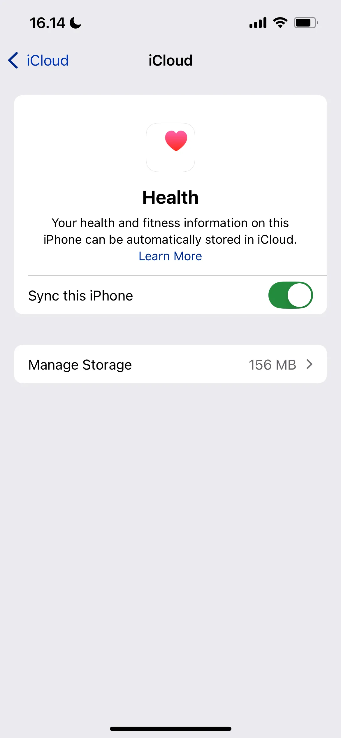 Cài đặt ứng dụng Sức khỏe trong mục iCloud trên iOS.