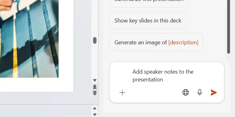 Giao diện Copilot yêu cầu thêm ghi chú diễn giả vào bài thuyết trình PowerPoint