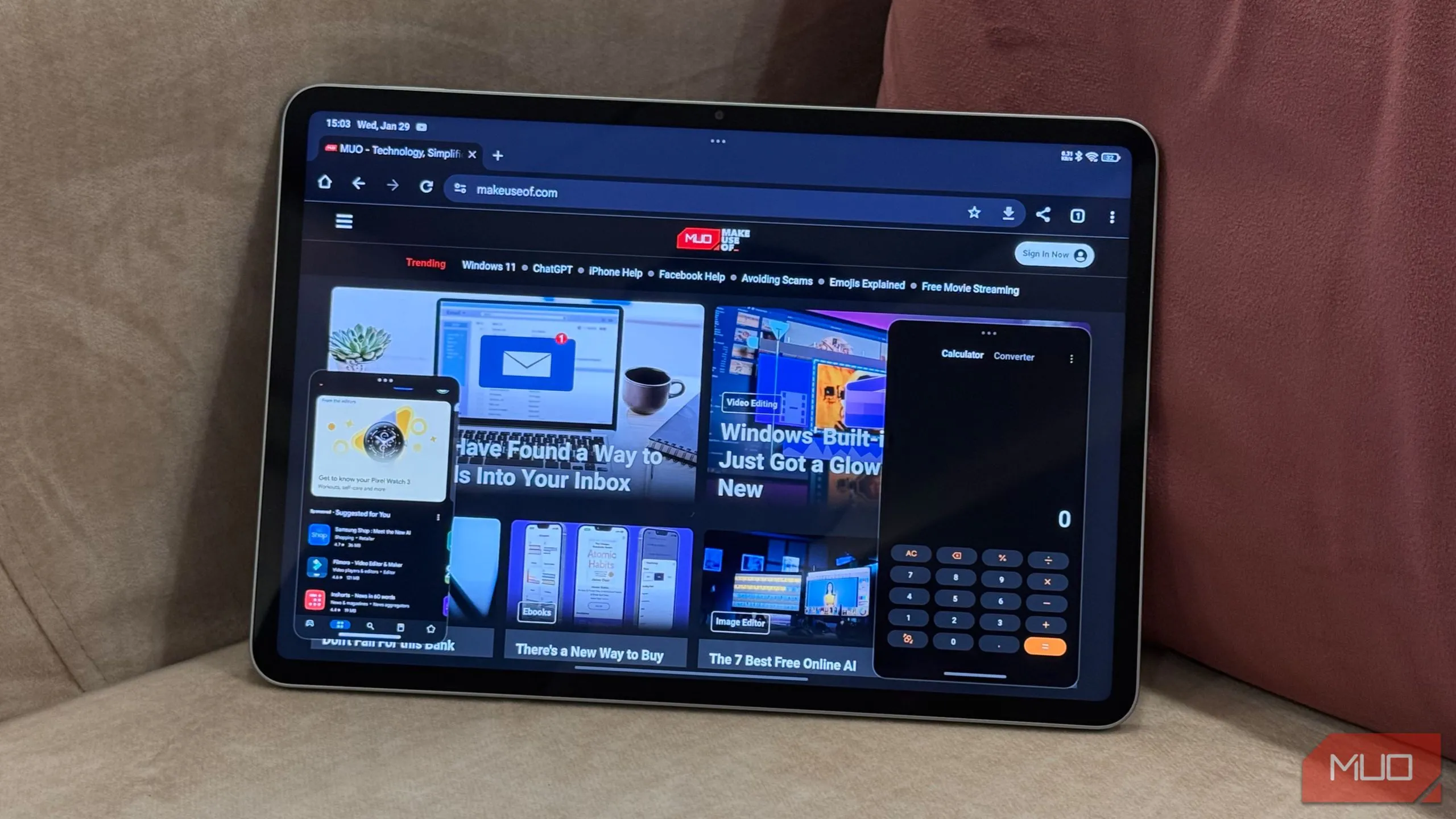 Giao diện đa nhiệm cửa sổ nổi trên máy tính bảng Android Xiaomi Pad 7.