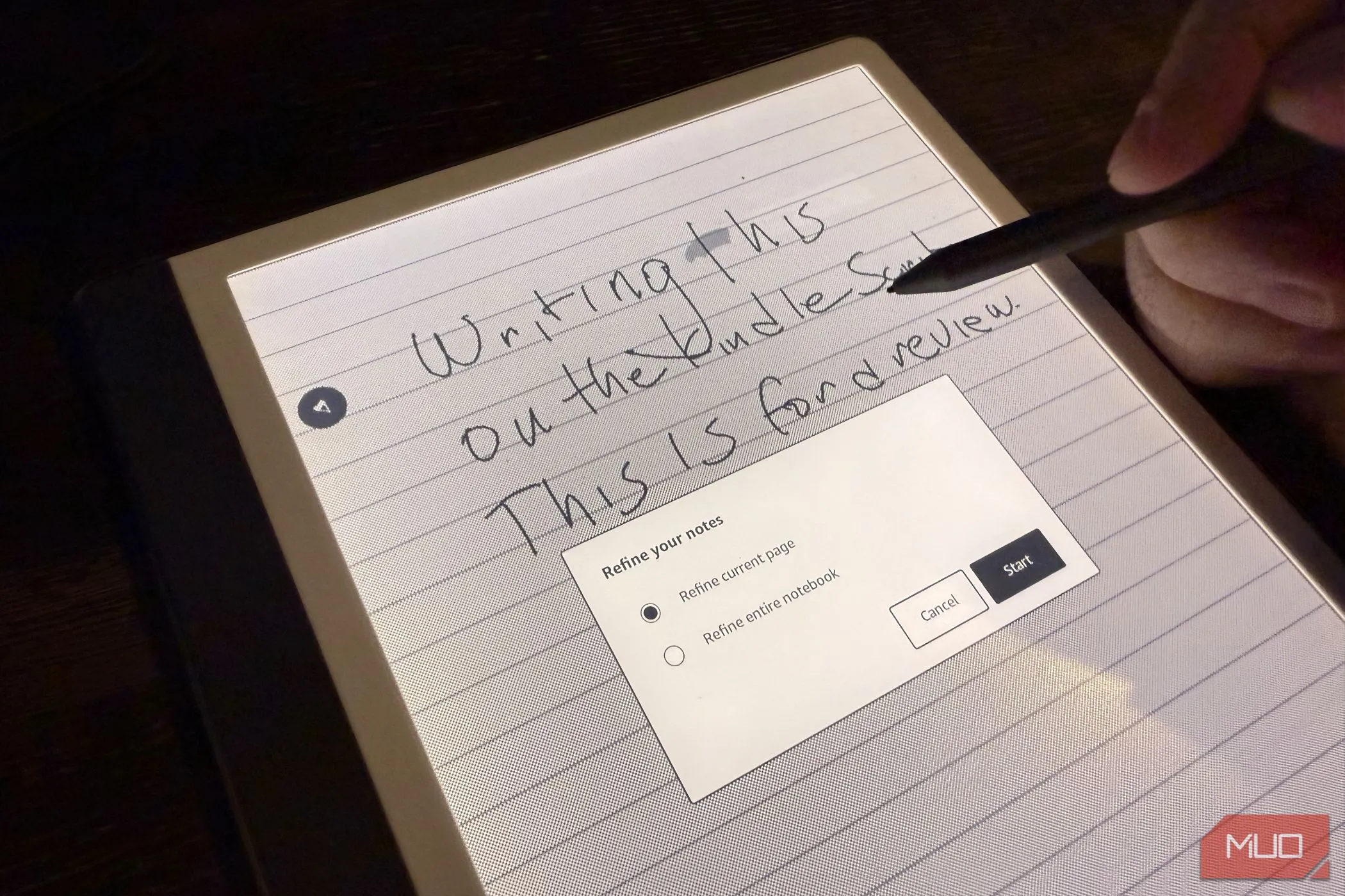 Giao diện tính năng tinh chỉnh ghi chú bằng AI trên Amazon Kindle Scribe