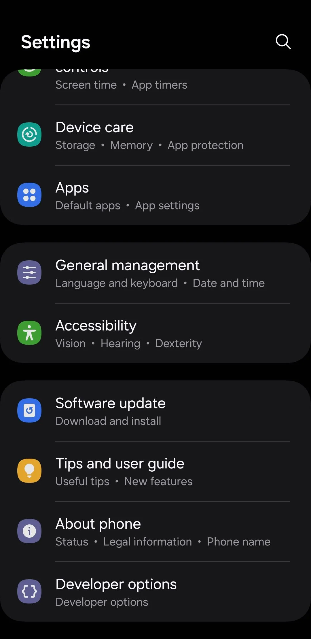 Màn hình cài đặt quản lý chung trên điện thoại Android, nơi kiểm tra dung lượng