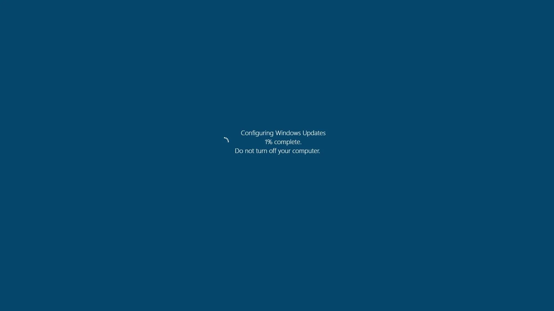 Màn hình cập nhật Windows giả mạo gây hoang mang cho đồng nghiệp