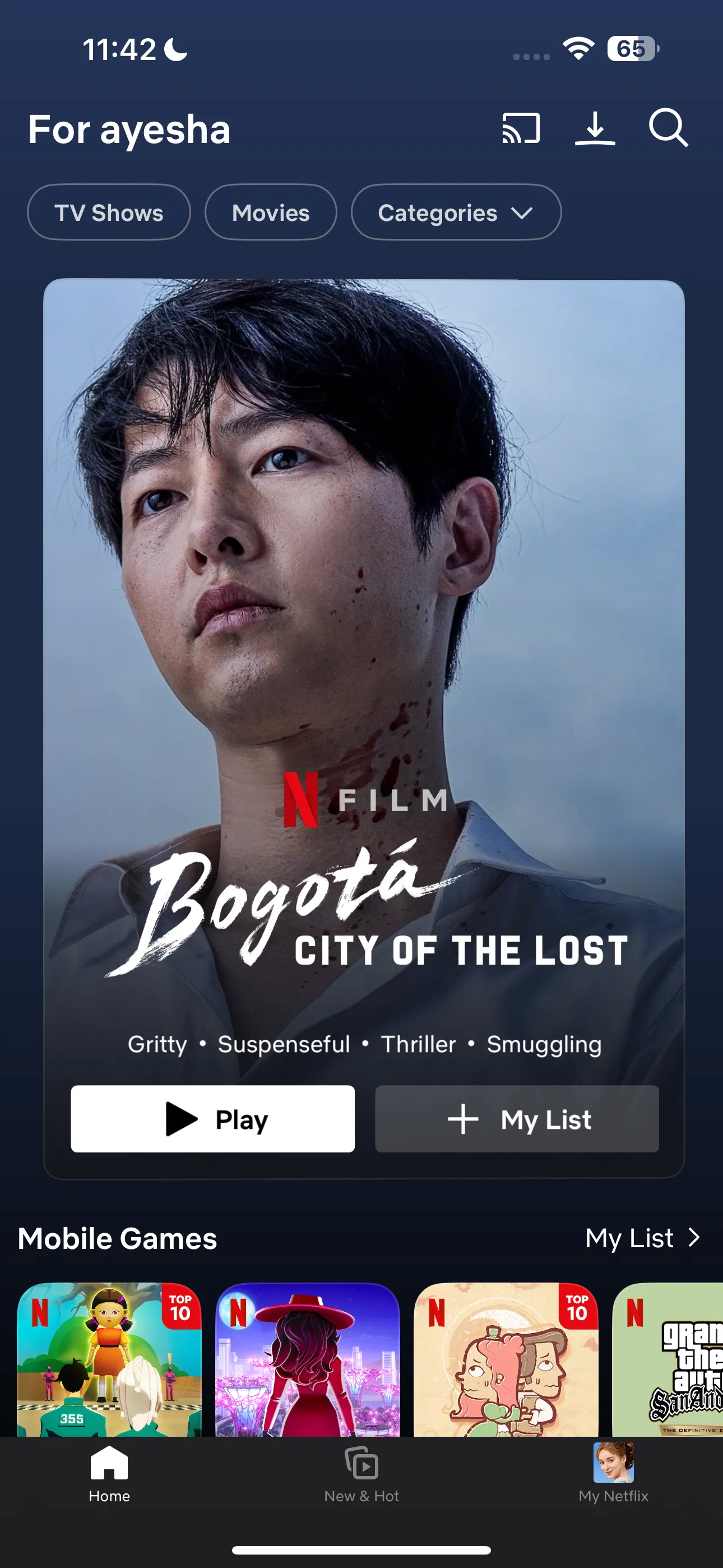Màn hình chính của ứng dụng Netflix trên điện thoại di động hiển thị các bộ phim và chương trình truyền hình để lựa chọn