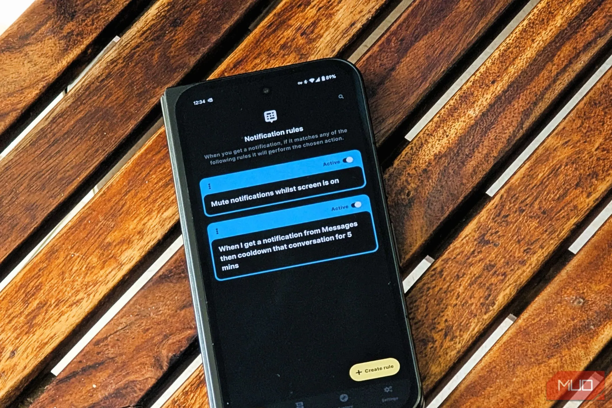 Màn hình chính ứng dụng BuzzKill hiển thị các quy tắc đã thiết lập trên điện thoại Android
