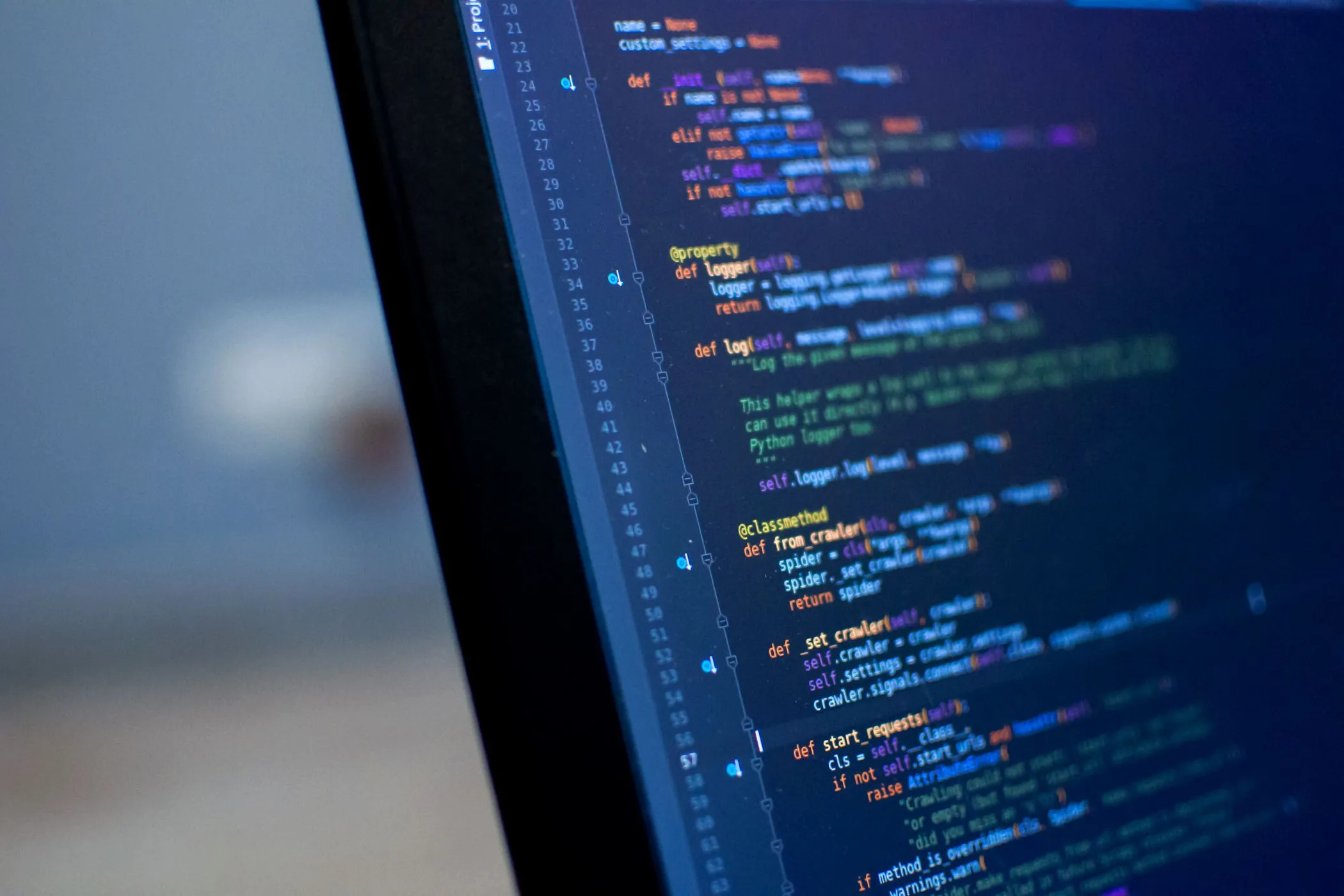 Màn hình máy tính hiển thị đoạn mã Python, minh họa khả năng suy luận code thông minh của Gemini 2.5 Pro.