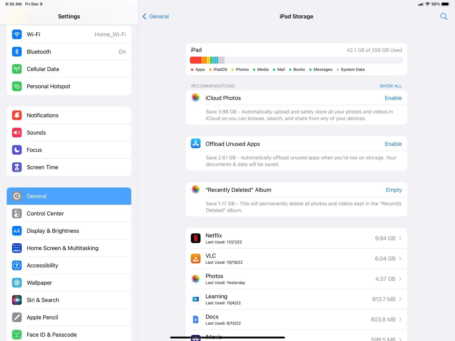 Màn hình quản lý dung lượng lưu trữ trên iPad hiển thị các ứng dụng và dữ liệu đang chiếm không gian bộ nhớ